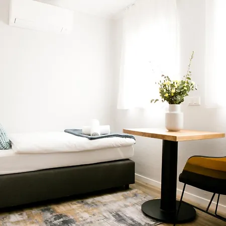 Bonquartier - Luxapt-haus - 11 Personen In 5 Mit Voll Ausgestatteten Kuechen, Klimaanlagen Und Parkplaetzen סנט אוגוסטין