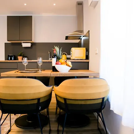 Bonquartier - Luxapt-haus - 11 Personen In 5 Mit Voll Ausgestatteten Kuechen, Klimaanlagen Und Parkplaetzen בית נופש סנט אוגוסטין