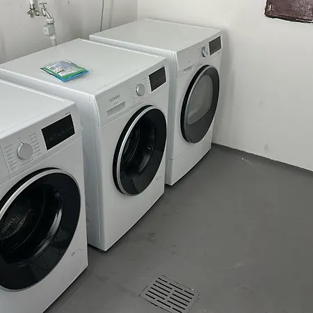 Bonquartier - Luxapt-haus - 11 Personen In 5 Mit Voll Ausgestatteten Kuechen, Klimaanlagen Und Parkplaetzen * Sankt Augustin