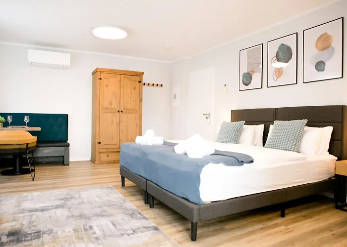 Bonquartier - Luxapt-haus - 11 Personen In 5 Mit Voll Ausgestatteten Kuechen, Klimaanlagen Und Parkplaetzen