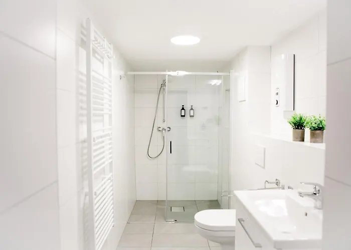 Bonquartier - Luxapt-haus - 11 Personen In 5 Mit Voll Ausgestatteten Kuechen, Klimaanlagen Und Parkplaetzen Casa vacanze